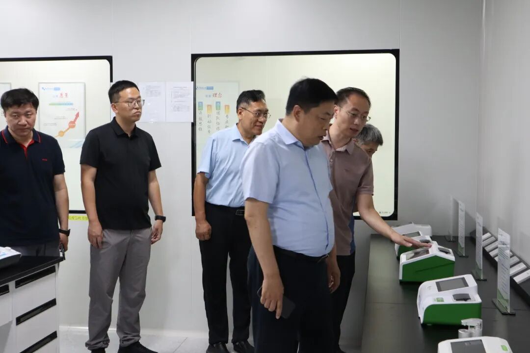 國(guó)家糧科院專家組蒞臨南京微測(cè)調(diào)研